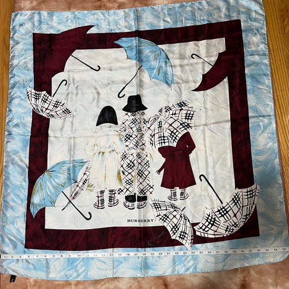 Burberry Scarf - Picture 1 of 2